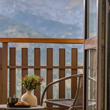 Panorama Premium 4*